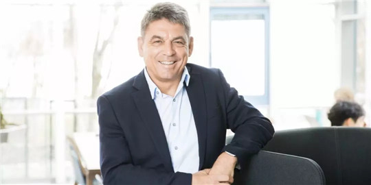 法拉第未來,FF，賈躍亭